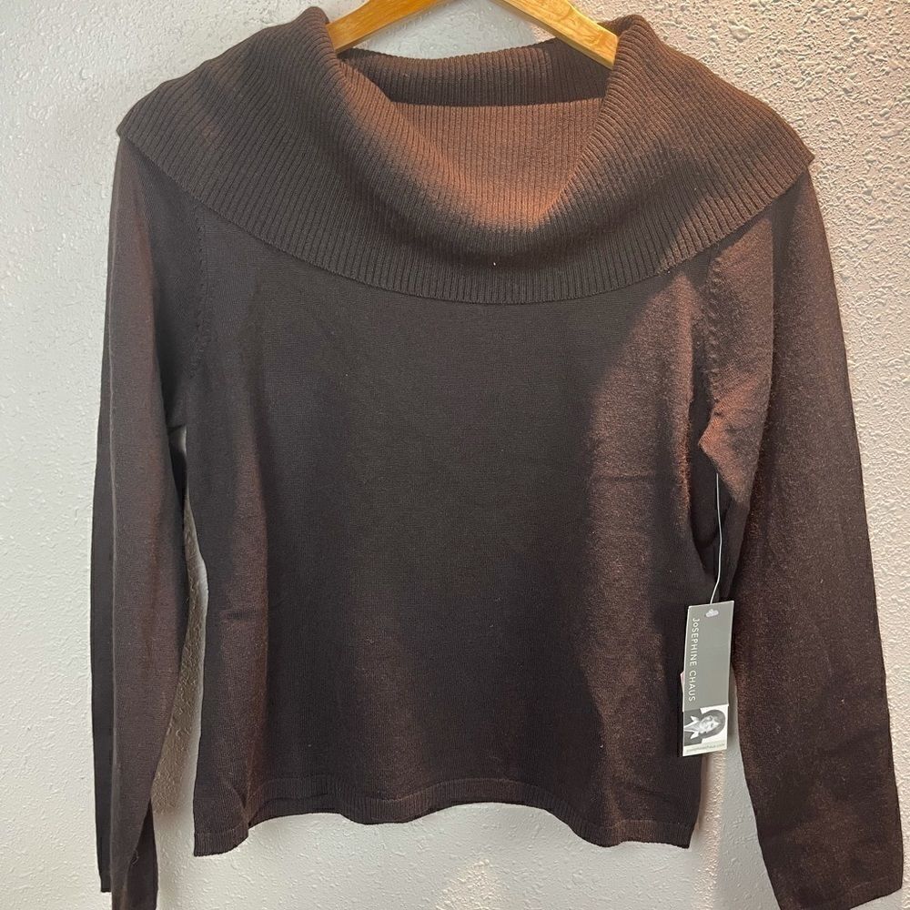 NWT Josephine Chaus Women’s Sweater Size Medium